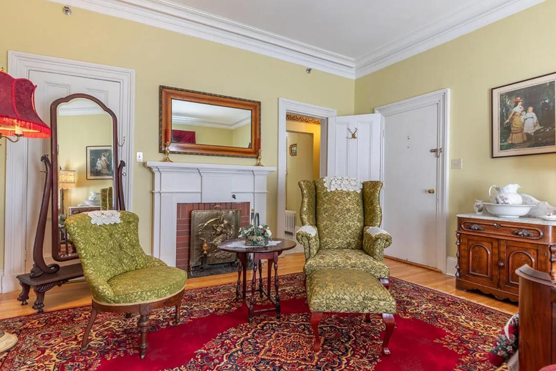 Fitzroy Hall Шарлоттаун Экстерьер фото