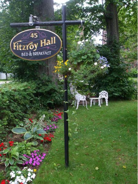 Fitzroy Hall Шарлоттаун Экстерьер фото